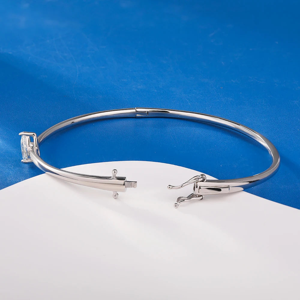 Pear Cut Moissanite Solitaire Diamond Bangle