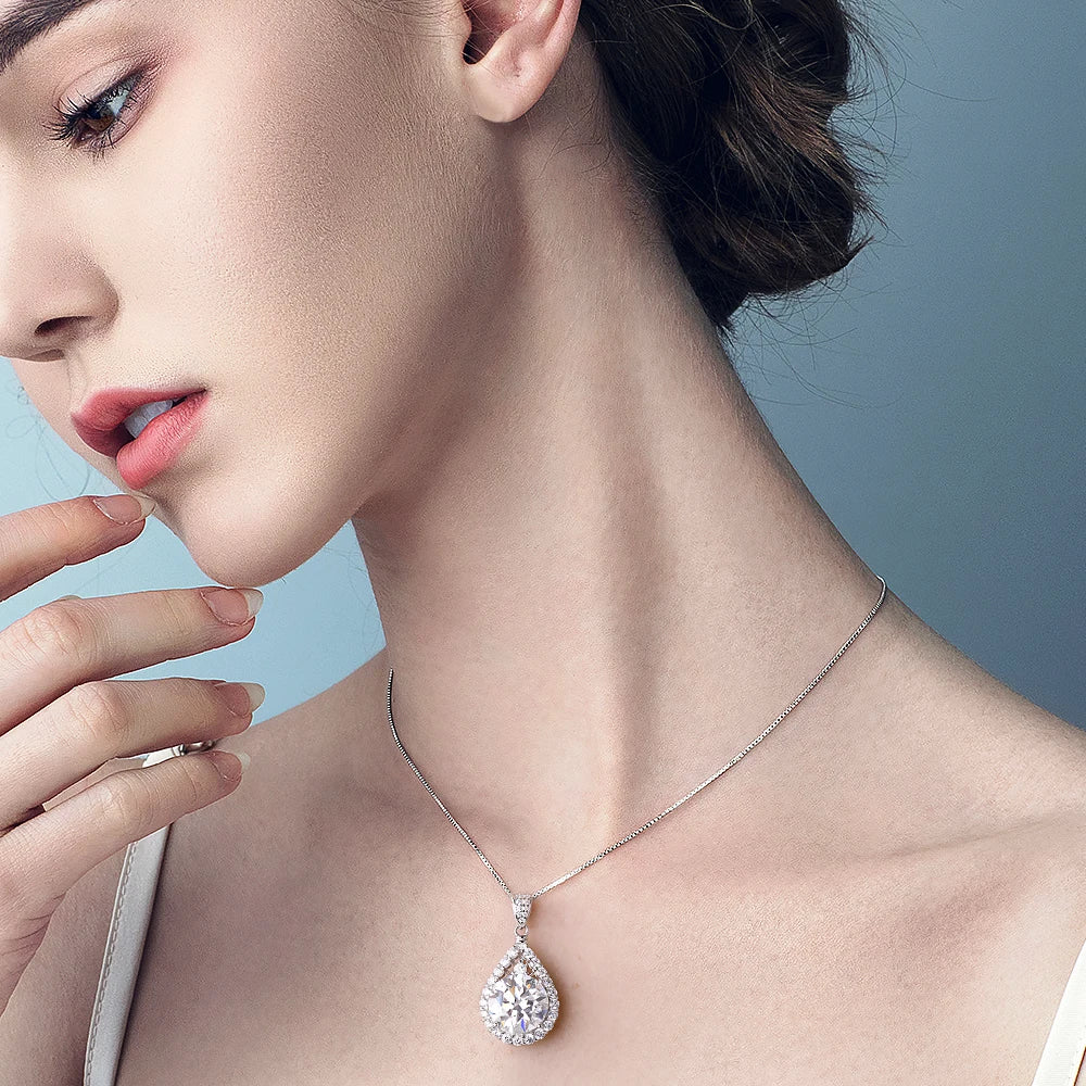 Moissanite Waterdrop Pendant Necklace - Gold Plated