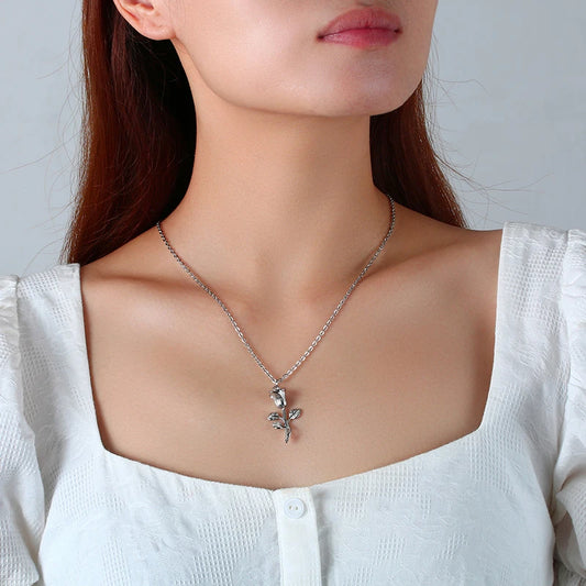 Rose Flower Pendant Necklace