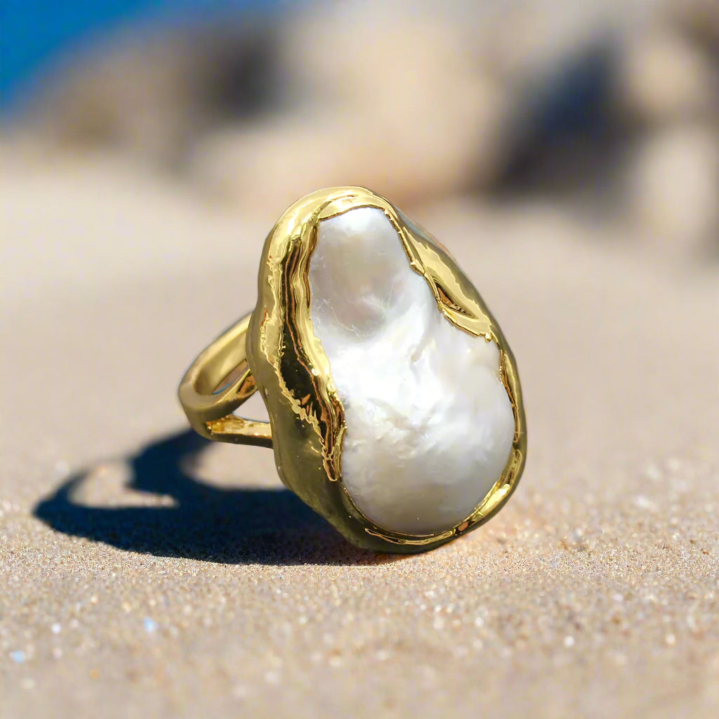 Cultured Freshwater White Baroque Pearl Ring