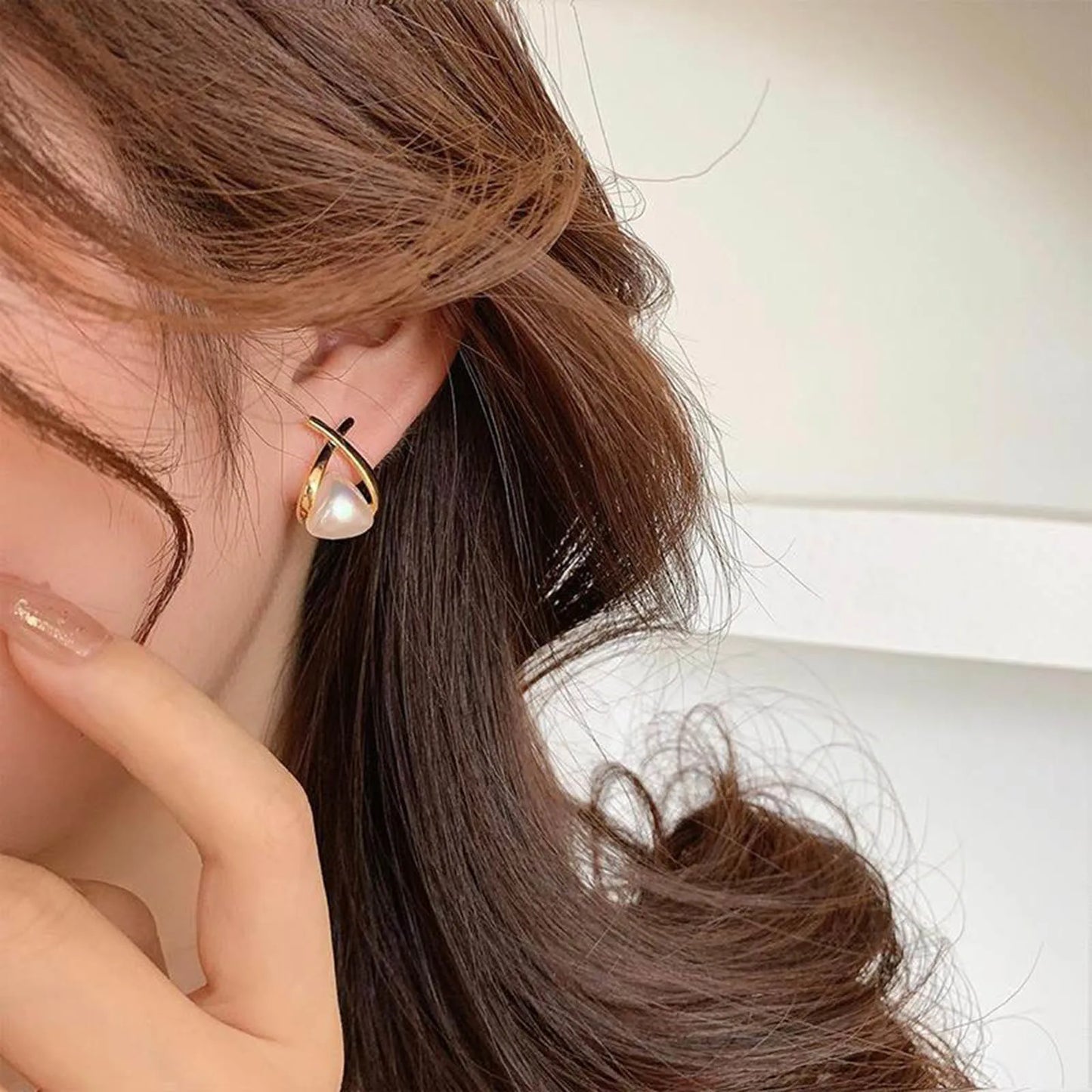 Triangle Shaped Earrings with Pearl