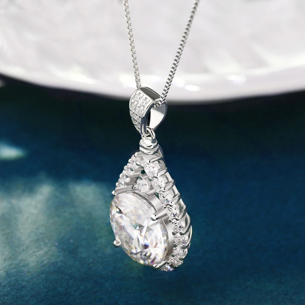 Moissanite Waterdrop Pendant Necklace - Gold Plated