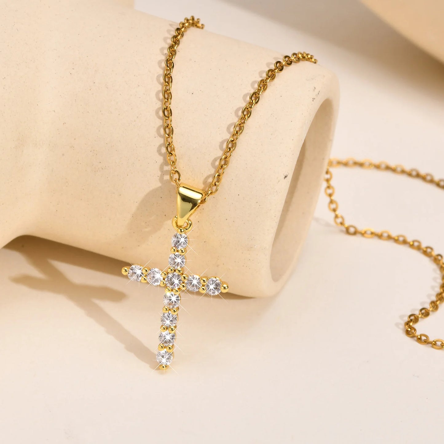 Minimalist Cross Pendant Neckalce