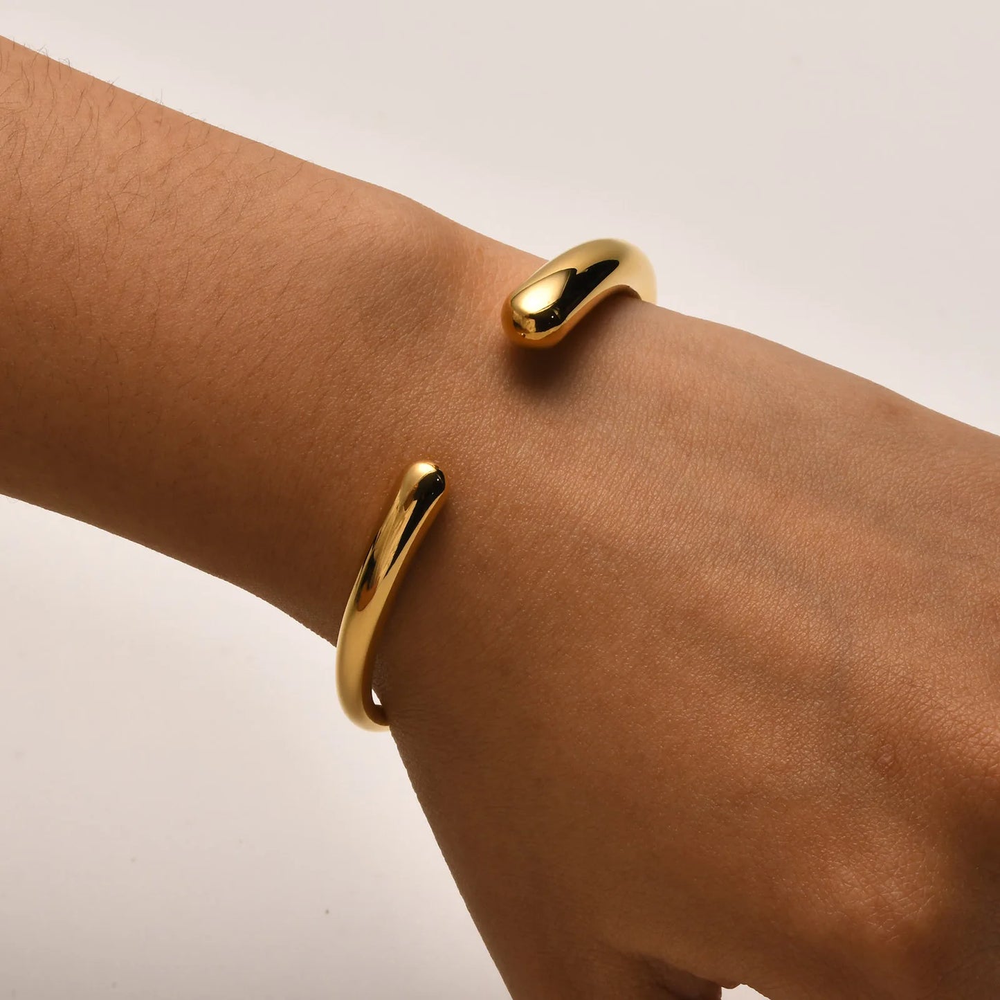 Waterdrop End Cuff Bracelet