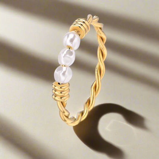 Pearl Twisted Rope Ring