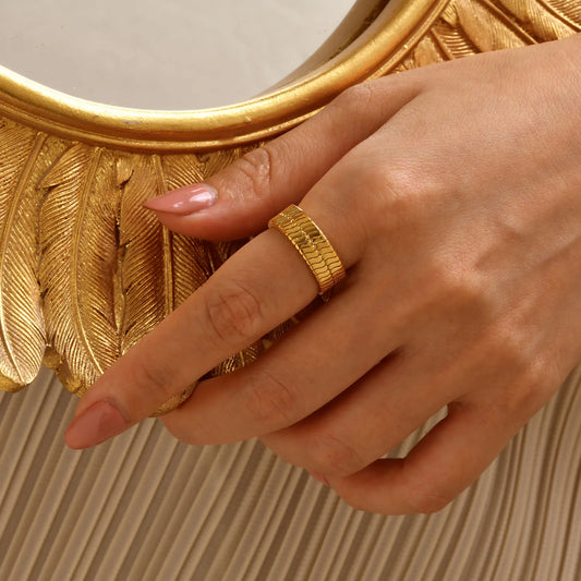 Herringbone Texture Ring