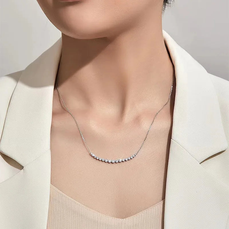 Moissanite Gradient 11 Stone Necklace - Silver