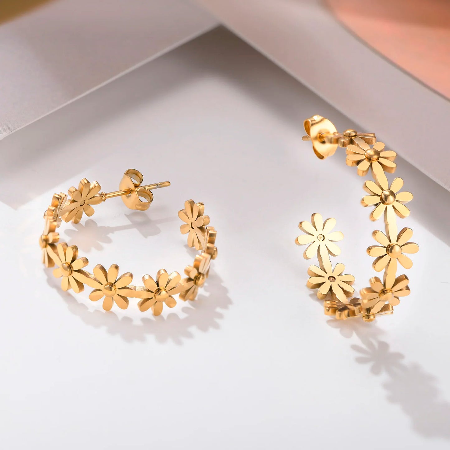 Daisy Flower Hoop Earrings