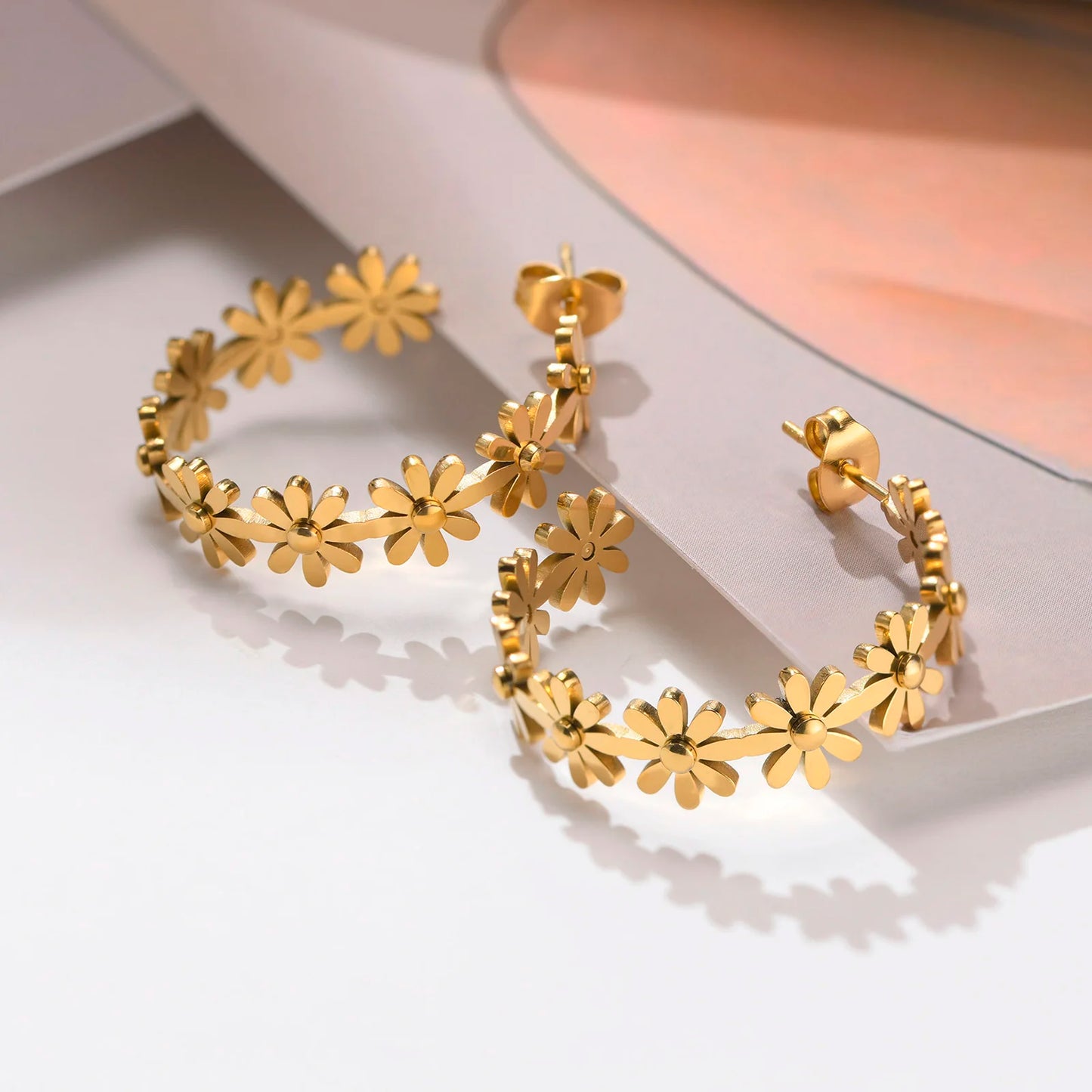 Daisy Flower Hoop Earrings